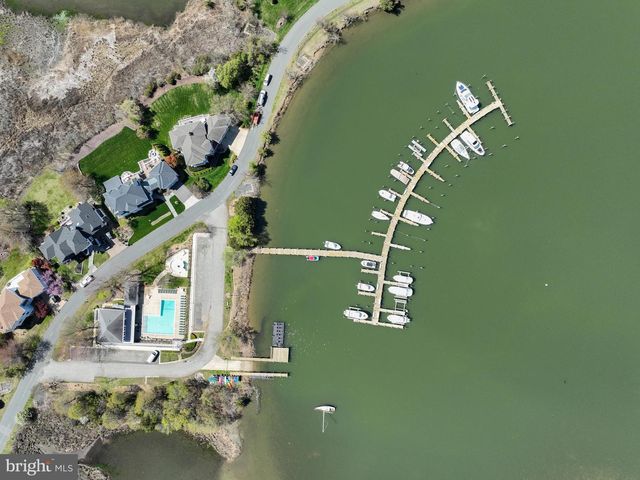 1207 THOMAS POINT CT, Annapolis, MD 21403