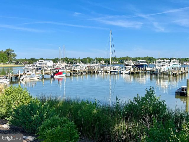 1207 THOMAS POINT CT, Annapolis, MD 21403