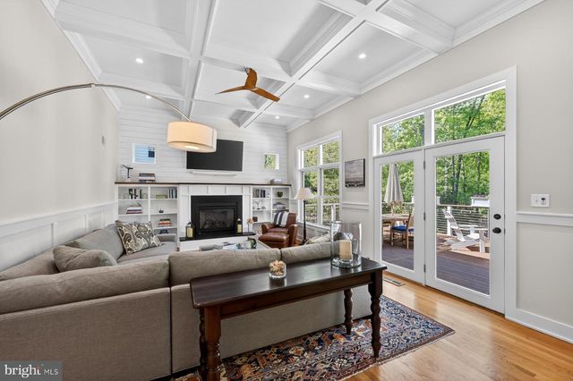1207 THOMAS POINT CT, Annapolis, MD 21403