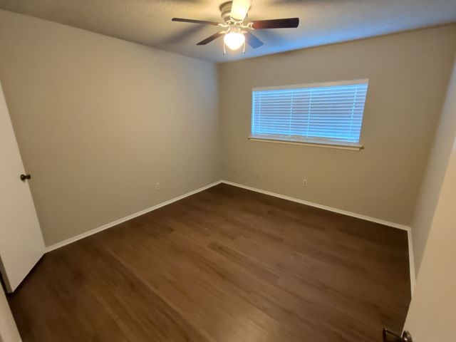 1703 Chittam Drive, Euless, TX 76039