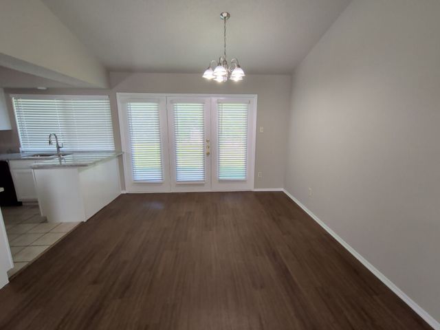 1703 Chittam Drive, Euless, TX 76039