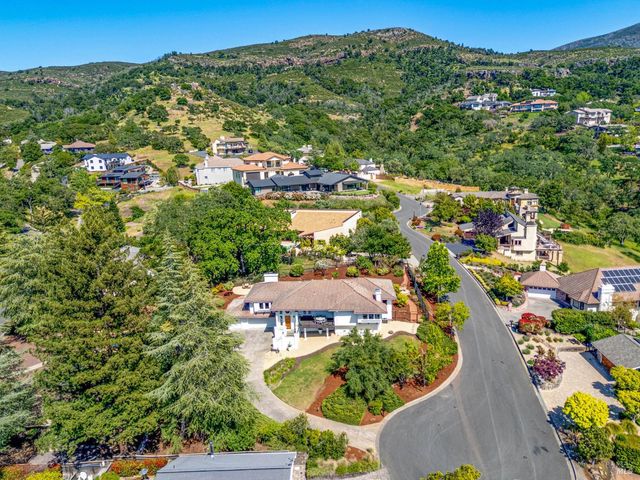 14 Maui Way, Napa, CA 94558