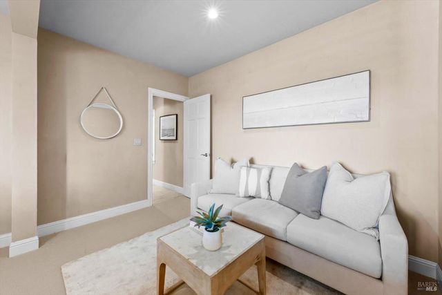 14 Maui Way, Napa, CA 94558