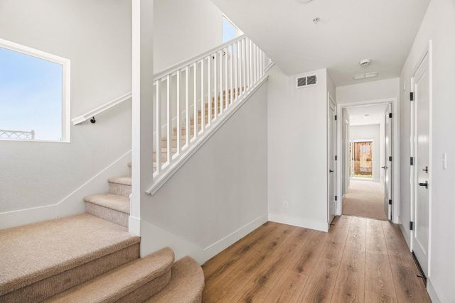 141 Skyline Vista Way, Watsonville, CA 95076