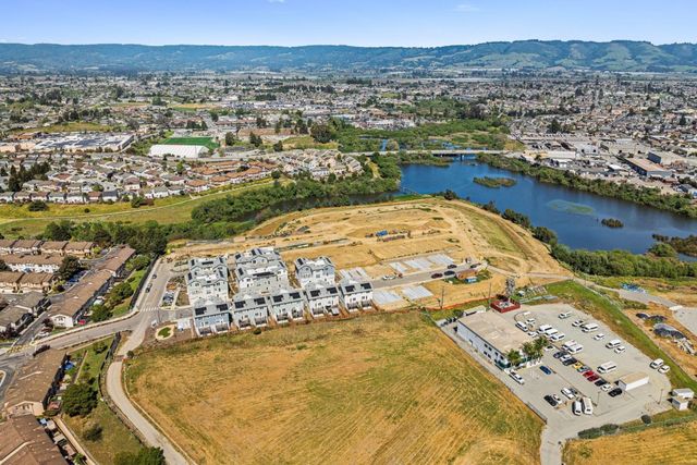 141 Skyline Vista Way, Watsonville, CA 95076