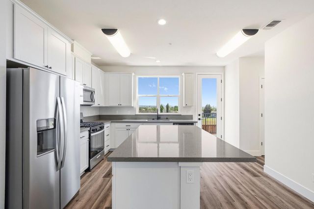 141 Skyline Vista Way, Watsonville, CA 95076