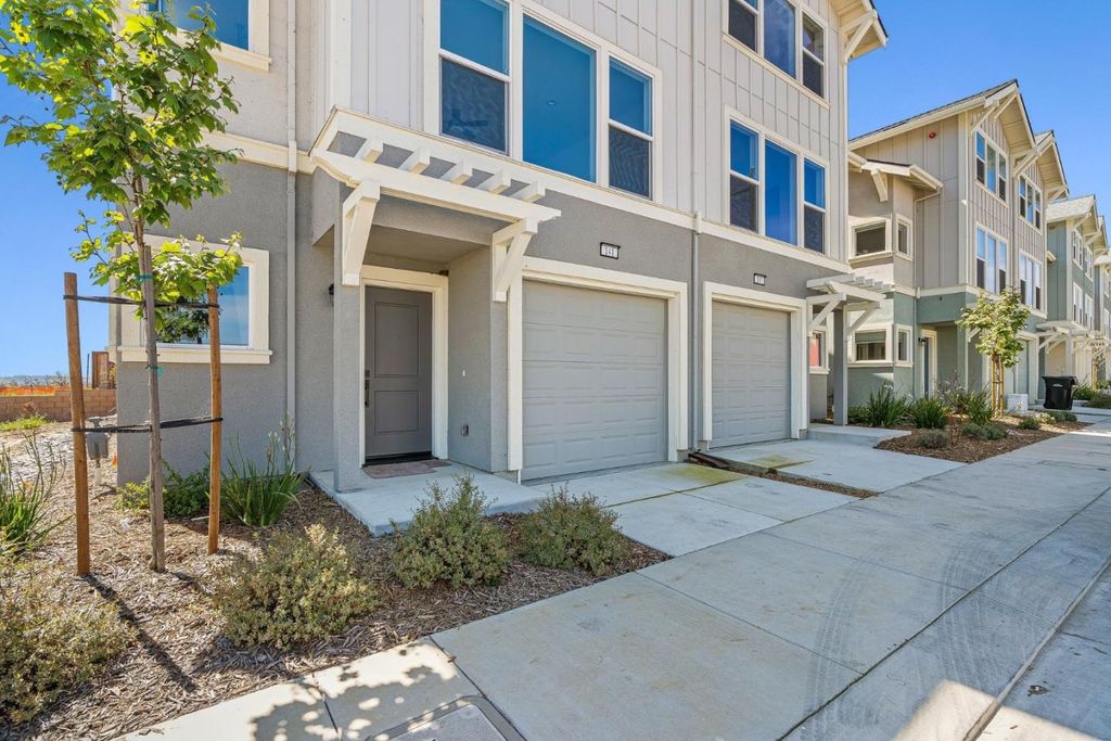 141 Skyline Vista Way, Watsonville, CA 95076