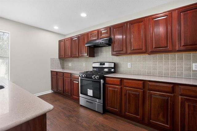 239 Remington Heights Drive, Houston, TX 77073