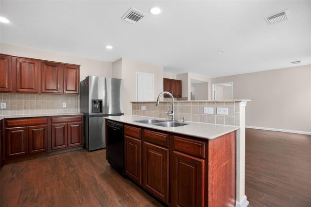 239 Remington Heights Drive, Houston, TX 77073