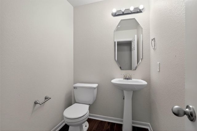 239 Remington Heights Drive, Houston, TX 77073