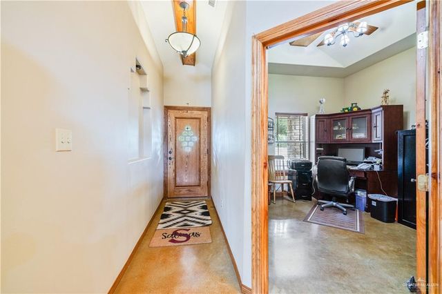 3120 Mesquite Country Avenue, Rio Grande City, TX 78582