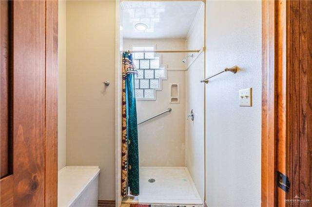 3120 Mesquite Country Avenue, Rio Grande City, TX 78582