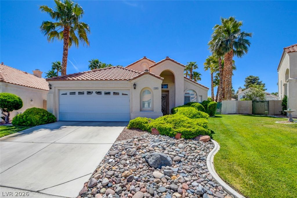 7365 Tamarind Avenue, Las Vegas, NV 89147 — photo 4