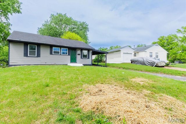 332 Banff Circle, St Louis, MO 63137