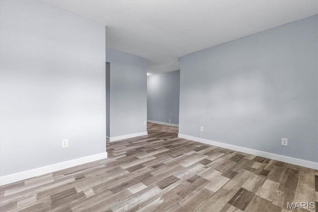 332 Banff Circle, St Louis, MO 63137