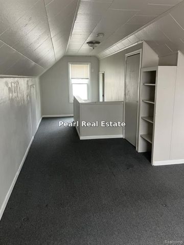 19928 Santa Barbara Drive, Detroit, MI 48221