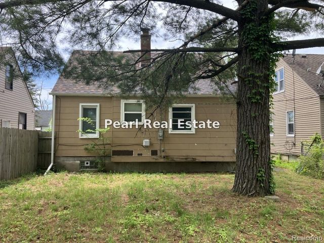 19928 Santa Barbara Drive, Detroit, MI 48221