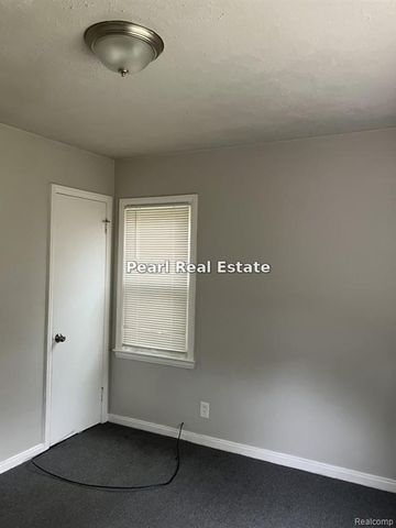 19928 Santa Barbara Drive, Detroit, MI 48221