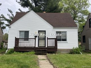 19928 Santa Barbara Drive, Detroit, MI 48221