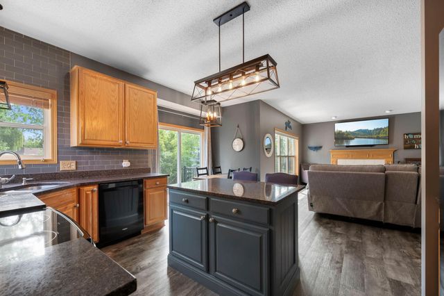 20364 Enright Way, Farmington, MN 55024