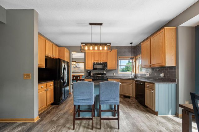 20364 Enright Way, Farmington, MN 55024