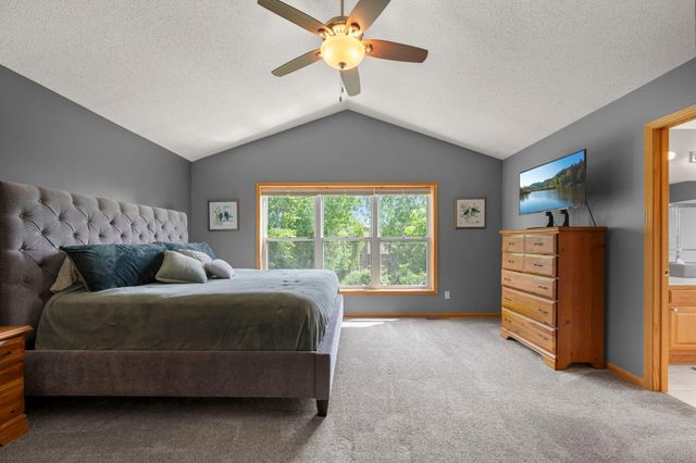20364 Enright Way, Farmington, MN 55024