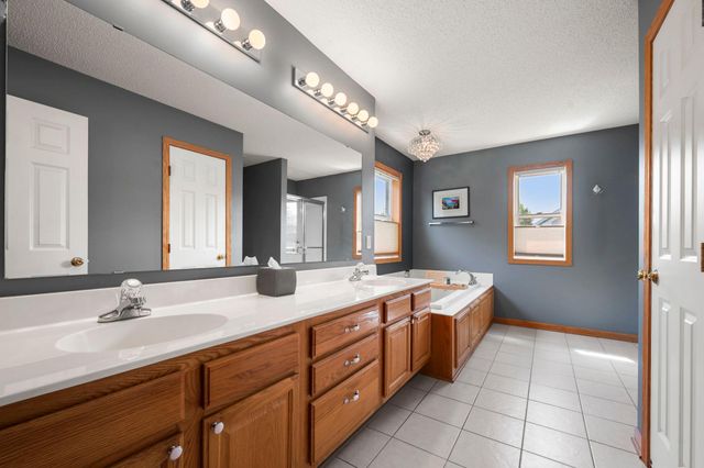 20364 Enright Way, Farmington, MN 55024