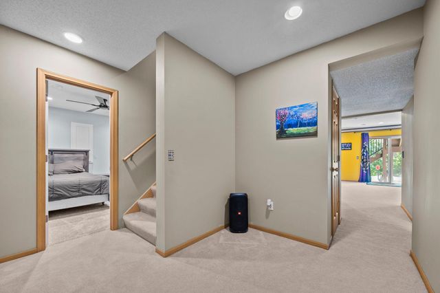 20364 Enright Way, Farmington, MN 55024