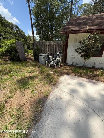 4320 SADDLEHORN Trail, Middleburg, FL 32068