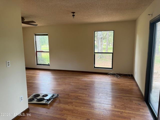 4320 SADDLEHORN Trail, Middleburg, FL 32068