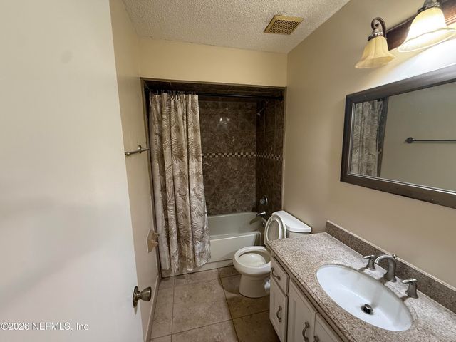 4320 SADDLEHORN Trail, Middleburg, FL 32068