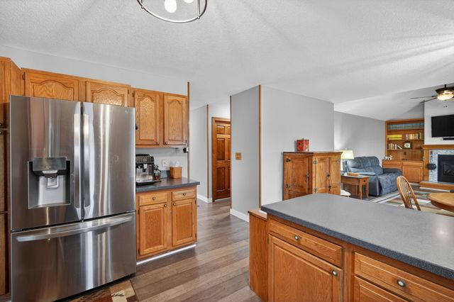 704 SW Maplewood Drive, Grimes, IA 50111