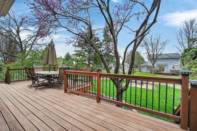 704 SW Maplewood Drive, Grimes, IA 50111