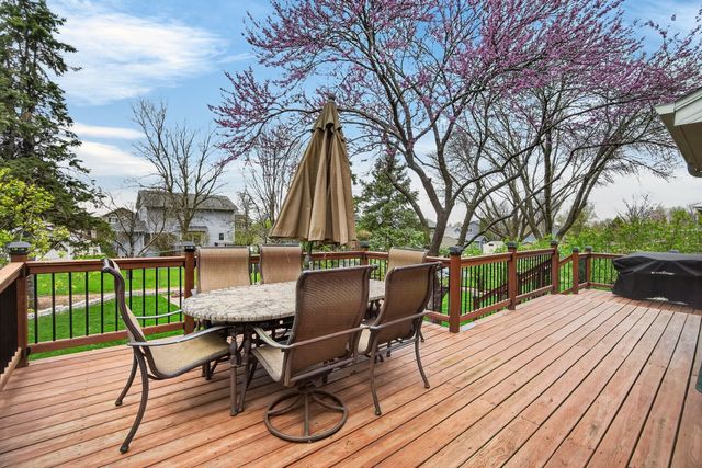 704 SW Maplewood Drive, Grimes, IA 50111