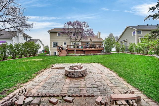 704 SW Maplewood Drive, Grimes, IA 50111