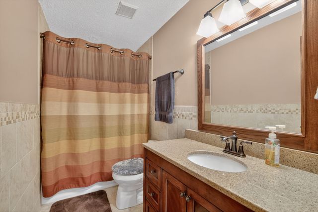 704 SW Maplewood Drive, Grimes, IA 50111