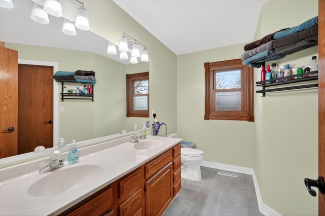 704 SW Maplewood Drive, Grimes, IA 50111