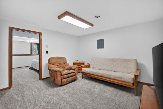 704 SW Maplewood Drive, Grimes, IA 50111