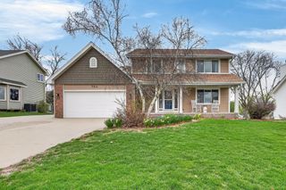 704 SW Maplewood Drive, Grimes, IA 50111