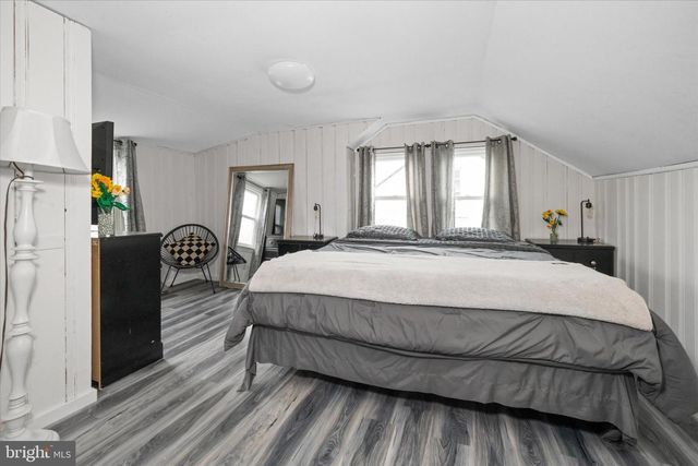 7 SECOND AVE, New Castle, DE 19720