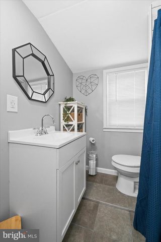 7 SECOND AVE, New Castle, DE 19720