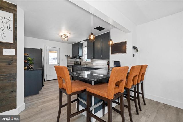 7 SECOND AVE, New Castle, DE 19720