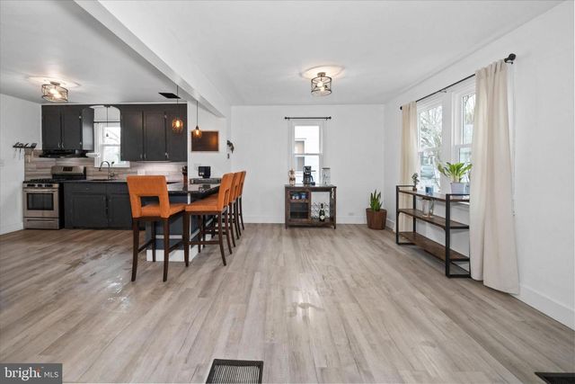 7 SECOND AVE, New Castle, DE 19720