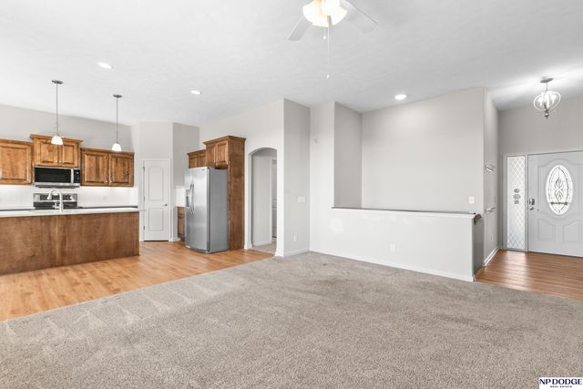 19479 Willow Circle, Gretna, NE 68028