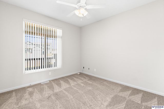 19479 Willow Circle, Gretna, NE 68028