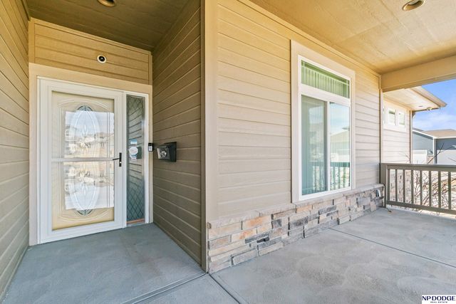 19479 Willow Circle, Gretna, NE 68028