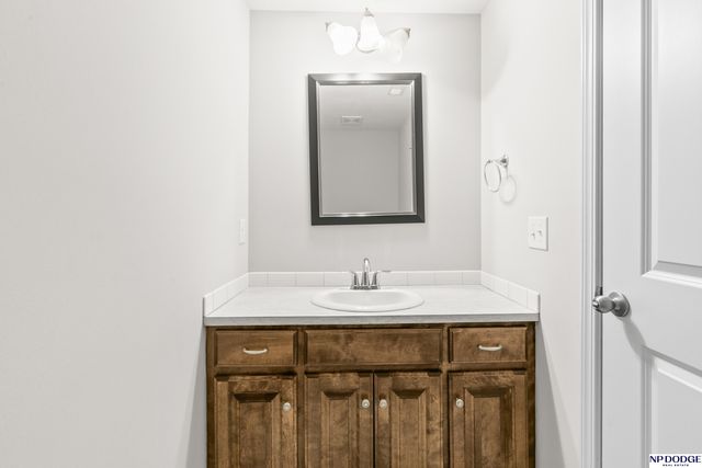 19479 Willow Circle, Gretna, NE 68028