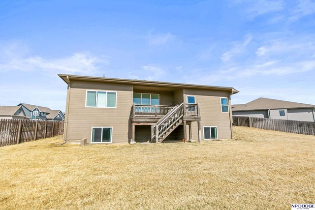 19479 Willow Circle, Gretna, NE 68028