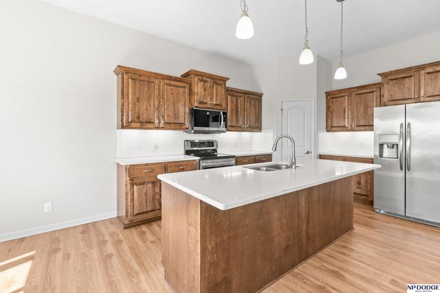 19479 Willow Circle, Gretna, NE 68028