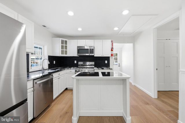 3624 LAKE AVE, Williamstown, NJ 08094